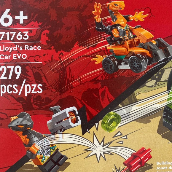 Lloyd’s Race Car EVO New In Box - Picture 3 of 3